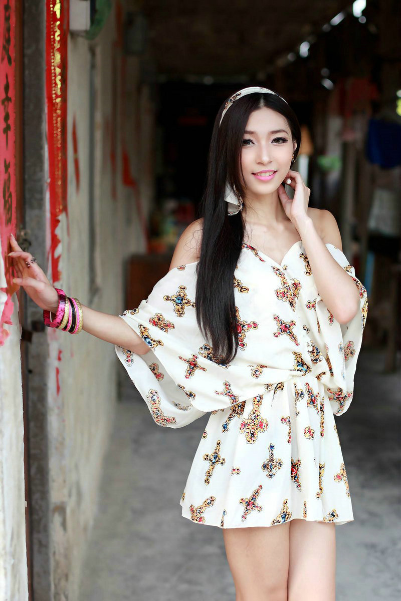 痛经可以吃红石榴吗 经期能吃红石榴吗 痛经可以吃红石榴吗 经期能吃红石榴吗