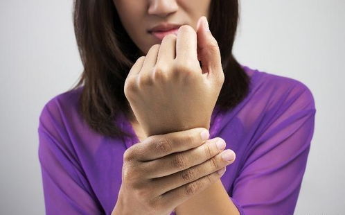 �¾���ʱ��û�� �¾�����û����ô��