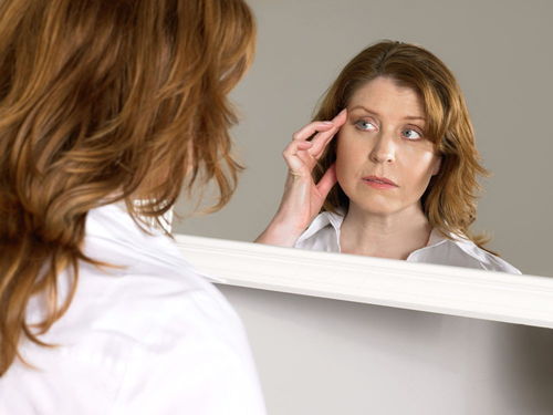 艾草颗粒痛经_艾叶痛经可以吃吗 艾草颗粒痛经_艾叶痛经可以吃吗