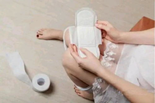 月经时身体发热 月经时身体发热怎么回事 月经时身体发热 月经时身体发热怎么回事