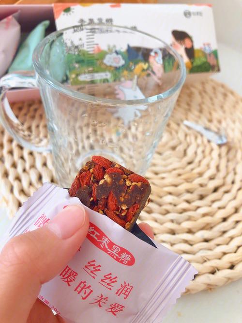 临近月经期白带有血丝 临近月经期白带有血丝