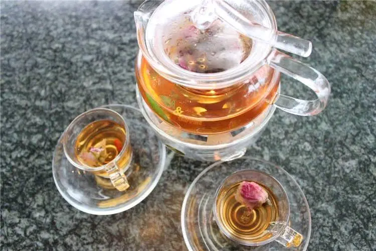 乳腺囊肿哪有什么症状 乳腺囊肿哪有什么症状