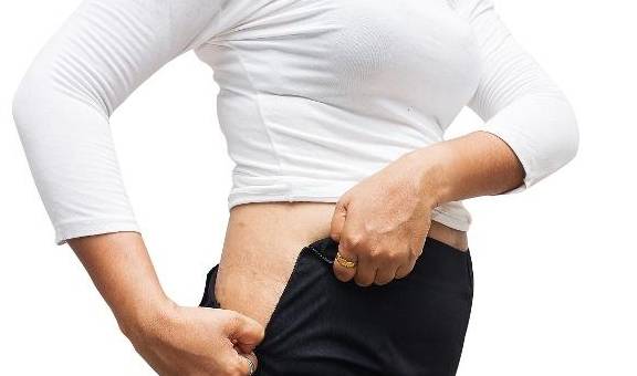 月经肚子为什么刺痛呢 月经肚子为什么刺痛呢