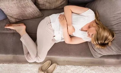 月经经期异常的颜色 月经颜色异常是因为什么 月经经期异常的颜色 月经颜色异常是因为什么