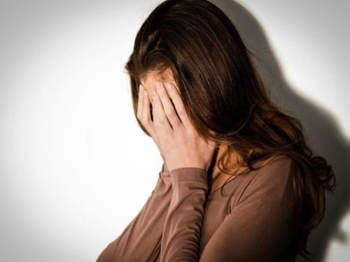 女性尿道炎有5大危害 如何选择方法来治疗 女性尿道炎有5大危害 如何选择方法来治疗