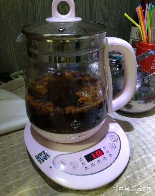 姨妈期吃芹菜会痛经吗吗 姨妈期吃芹菜会痛经吗吗