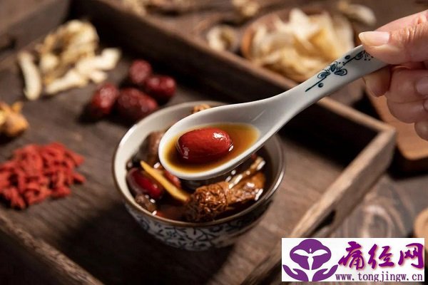 来月经拉伸 月经拉伸缓解疼痛 来月经拉伸 月经拉伸缓解疼痛