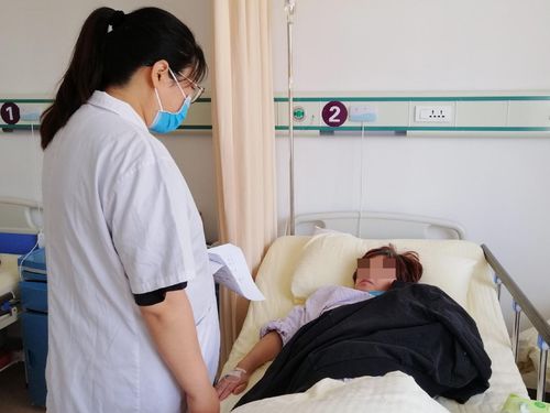 ÏÄÌì³öº¹µ¼ÖÂË®·ÖÁ÷ʧ£¿¸ÃÈçºÎ¿ÆÑ§Ó¦¶Ô£¿ ÏÄÌì³öº¹µ¼ÖÂË®·ÖÁ÷ʧ£¿¸ÃÈçºÎ¿ÆÑ§Ó¦¶Ô£¿