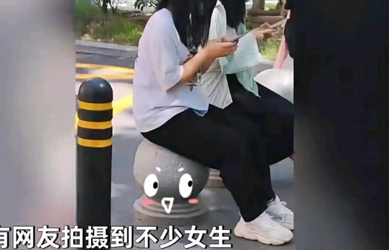 月经推迟是更年期症状 月经推迟是更年期症状