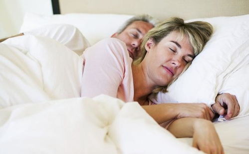 宫寒导致月经不调侵袭 红枣姜汤能轻松对付宫寒 宫寒导致月经不调侵袭 红枣姜汤能轻松对付宫寒