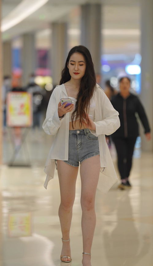 痛经摔下床 痛经痛到在床上打滚怎么办 痛经摔下床 痛经痛到在床上打滚怎么办