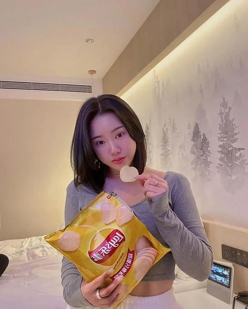 痛经可以按摩手部 经期痛经可以按摩吗 痛经可以按摩手部 经期痛经可以按摩吗