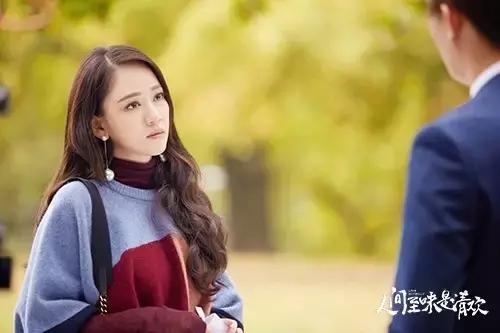 美女痛经锦集(美女痛经打滚) 美女痛经锦集(美女痛经打滚)