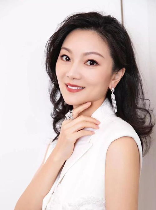 �¾���ú��и��ʴ�Щ