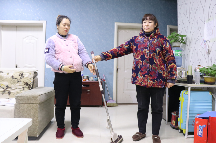 痛经的时候暖宝宝贴哪 痛经的时候暖宝宝贴哪